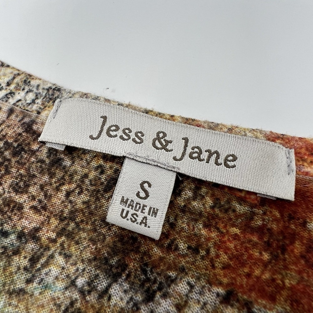 Jess & Jane Sheer Hem Artsy Jeweled 3/4 Sleeve Tunic Top Size S‎ Wearable Art - Picture 4 of 7